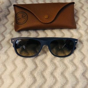 Women’s Ray Ban Wayfarer